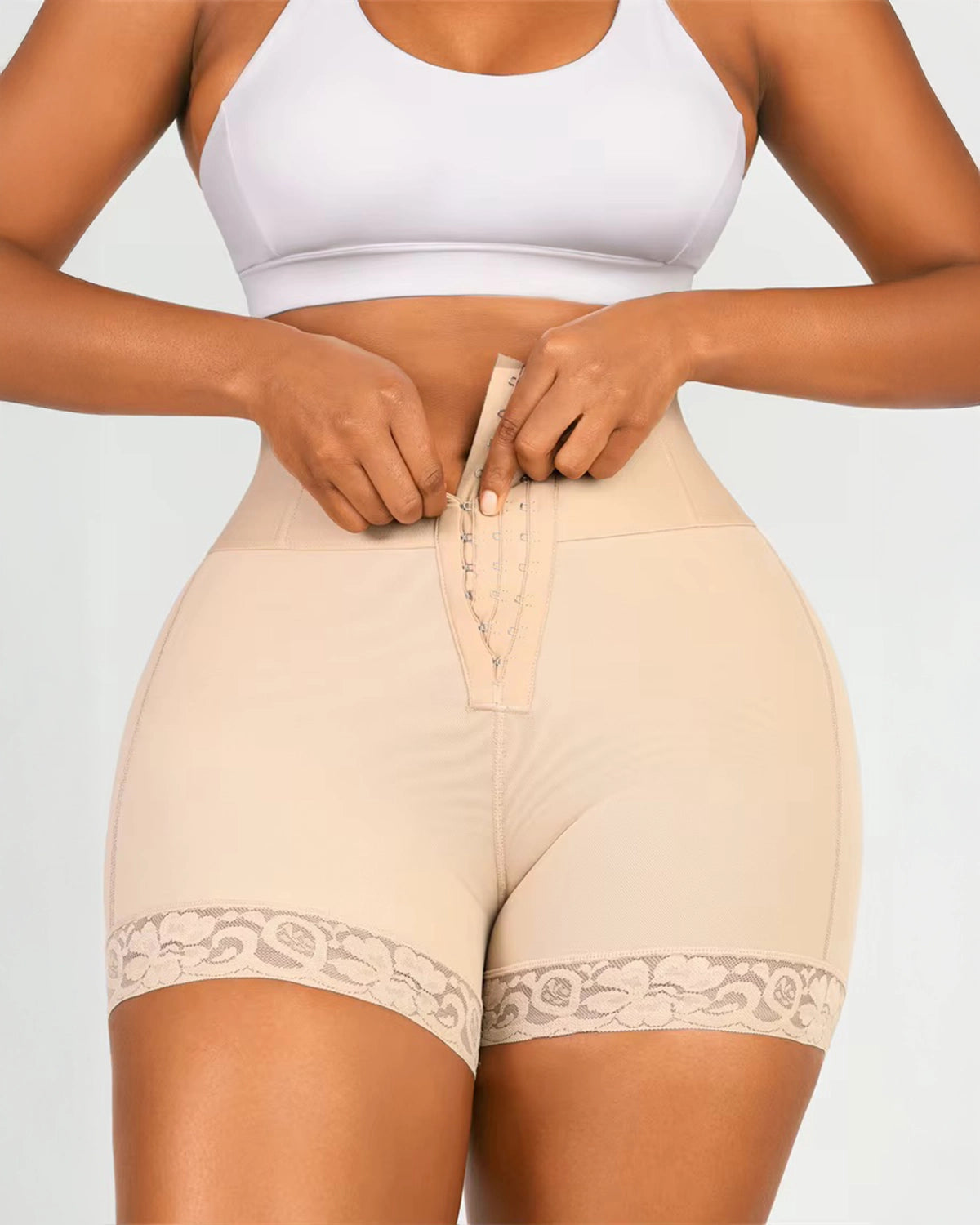 Mid Waist Body Shaper Shorts | Nahtlose Bauchkontrolle & Figurformung