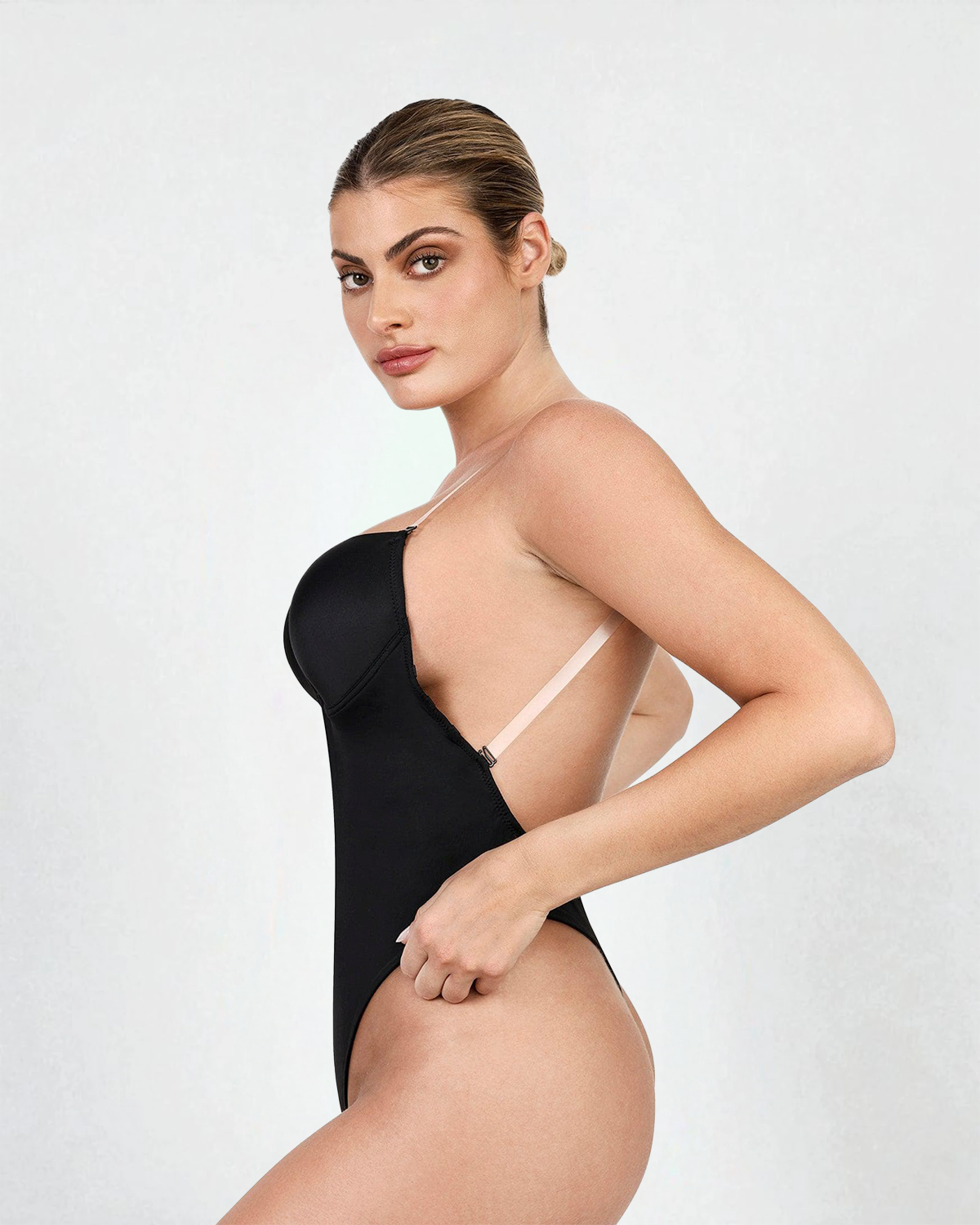 Eleganter Thong-Bodysuit mit Front Deep-Cut und Beauty Back